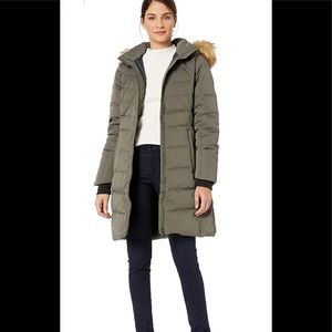 Lolë Katie Down Jacket